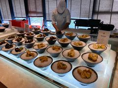 -雍和会海鲜姿造自助(湖东路店)