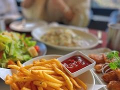 -WOLFGANG PUCK KITCHEN & BAR(迪士尼小镇店)