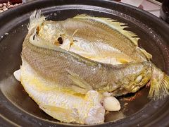 金榜黄花鱼-恭喜上堓砂锅焗·海鲜大排档(闵行龙湖店)