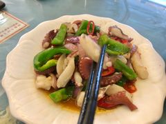 -三姐妹·海鲜大排档