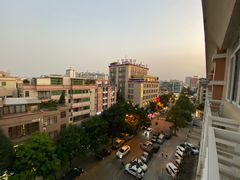 -维也纳酒店(广州番禺市桥地铁站店)