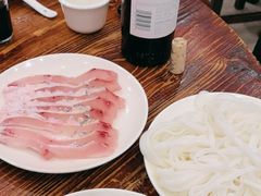 -正能量脆肉鲩火锅