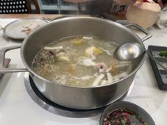 -喃喃椰·糟粕醋·椰子鸡火锅(七堡花园店)