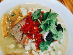 加辣椒的羊肉泡馍-老陕兄弟(彩虹新城店)