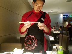 -海底捞火锅鲜切牛肉主题店(长寿路店)