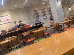 -星巴克臻选(深圳海上世界店)
