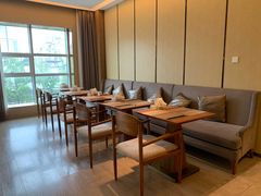 卡座-青岛即墨希尔顿逸林酒店·開自助餐厅