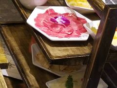 -老房老舍重庆火锅(假日城市店)
