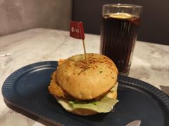 -必胜客(鳌江万达店)