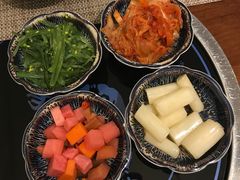 小菜四拼-肆月河豚·新淮扬(金融街店)