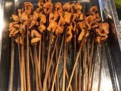 -钢管厂五区小郡肝串串香(奥克斯广场锦城万达店)