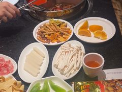 -周师兄大刀腰片火锅(洪崖洞旗舰店)