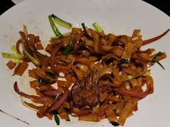 -高第街56号餐厅(泰安万达店)