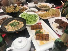 -吴记酱骨炖菜馆(西大直街店)