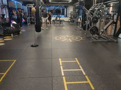 -懒人Club健身(卓越时代广场店)