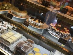 -莓园冰淇淋店