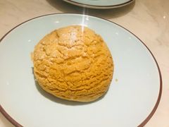 爆浆榴莲泡芙-星怡会·新加坡新美食(江南环球港店)