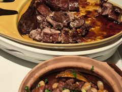 -八府香鸭·啫啫煲(华山路店)