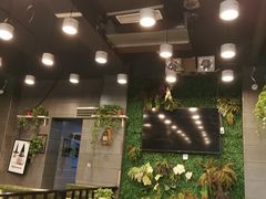 大堂-愉肴麻辣香锅(中山路店)