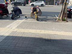 -天天鲜面馆(衡山路店)