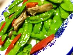 荷兰豆炒鸭舌-广迎居老正兴菜馆