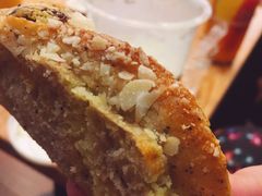 -焙丽拾光(麦凯乐直营店)