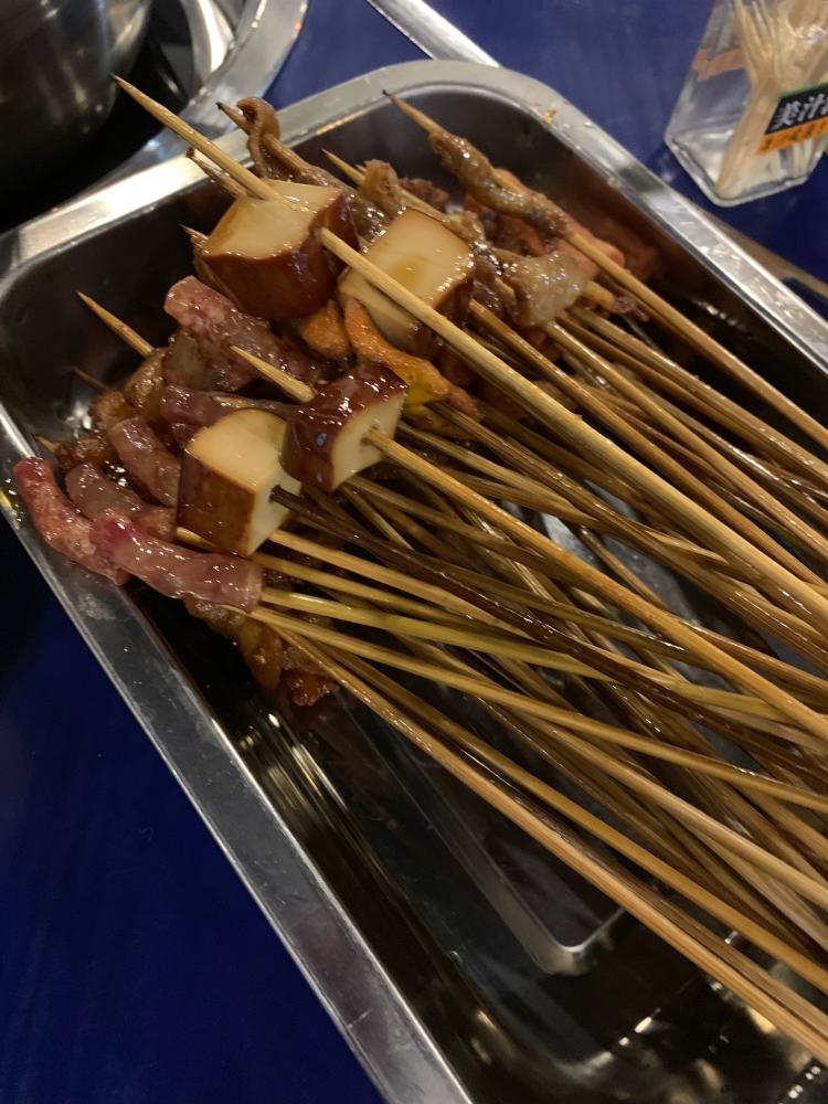 推荐:菠萝飞饼炸小香肠炸五花肉卤锅干碟油炸串串