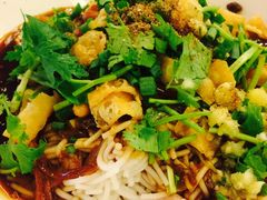 -海口骑楼小吃街