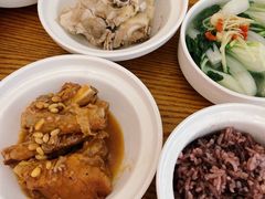 -雪梅月子中心(华侨城店)