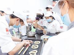 -刘清西点蛋糕烘焙培训学校