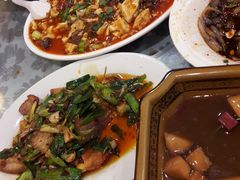 -华光驿站私房菜·黑金冠