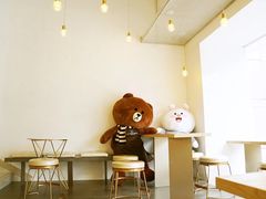 -顶东面包花园·生日蛋糕(世博店)