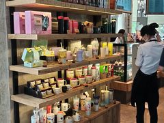 -星巴克臻选(湖滨道店)