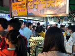 等位区-清真老马家国华牛奶鸡蛋醪糟(正宁路店)