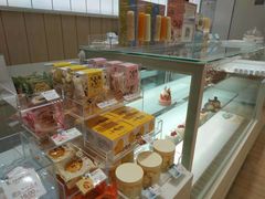 零售区-好利来(万卉路店)