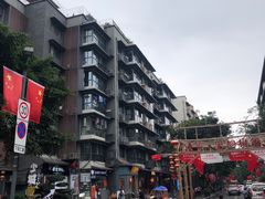 -泡桐树街
