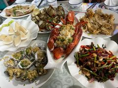 -范饭椰林川湘味海鲜·椰子鸡(三亚湾椰梦长廊店)