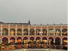 -佛罗伦萨小镇广佛名品奥特莱斯(疏港路店)