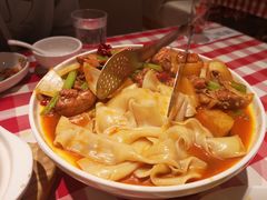伊犁辣皮子烩大盘鸡-西贝(宝乐汇店)