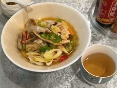 -汗腾格里·风味餐厅(新疆驻京办店)