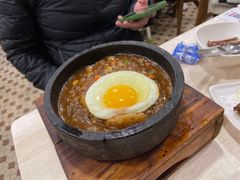 免治牛肉飯-喜莲咖啡