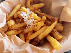 黑松露薯条-LES ELITES 英集荟(南京西路店)