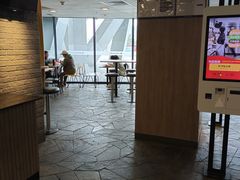 -麦当劳(国家体育场南路店)