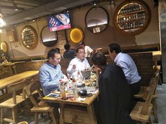 大堂-聚点串吧·北京烧烤(赵登禹路店)