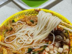 -柳洲仔螺蛳粉(河东中山路店)