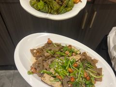 -刘胖子家常菜·蹄花焖藕(中南店)