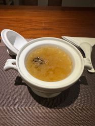 -禾颜社·精致美容