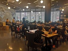 大堂-汽车博物馆主题餐厅