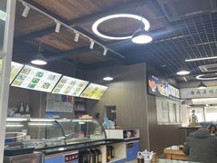 -陇上全荟兰州传统牛肉面(延吉路店)