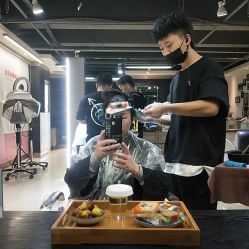 点击看大图 -苑苑发型设计